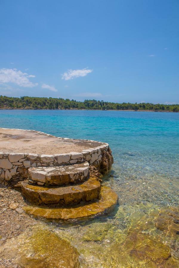 Olife Guesthouse Milna  Εξωτερικό φωτογραφία
